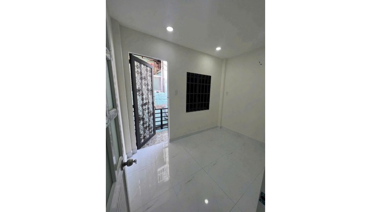 Bán Nhà Phan Văn Trị, Hẻm 3m Thông, 2PN Gần Emart Chỉ Nhỉnh 3 Tỉ